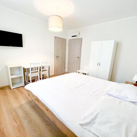 Hop House Garni Hotel โพสโตยนา ภายนอก รูปภาพ