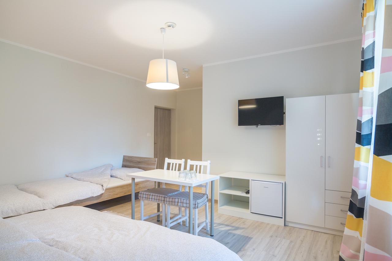 Hop House Garni Hotel โพสโตยนา ภายนอก รูปภาพ