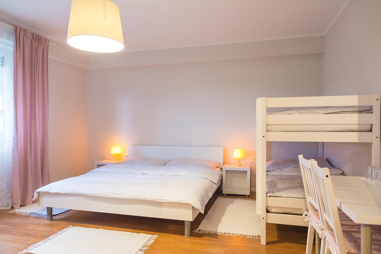 Hop House Garni Hotel โพสโตยนา ภายนอก รูปภาพ